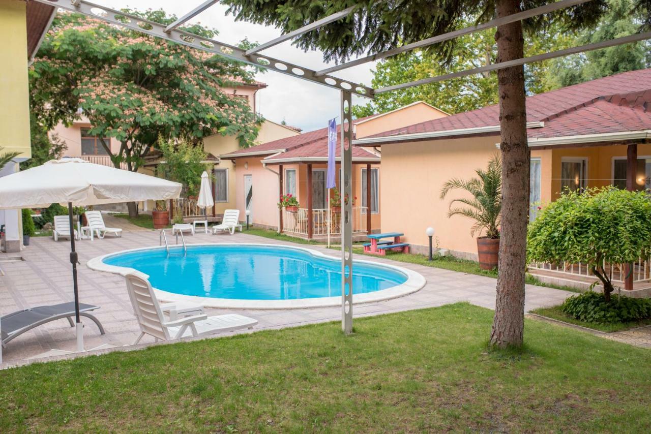 Holiday Village Interpark Kranevo Buitenkant foto
